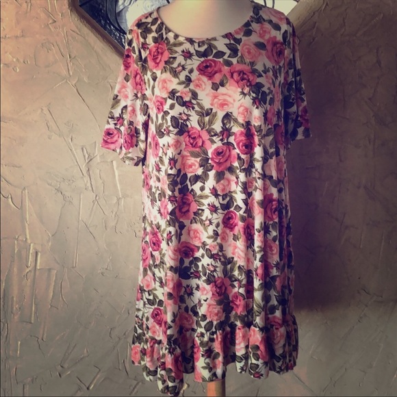 Lula roe size large shirts - Picture 2 of 2